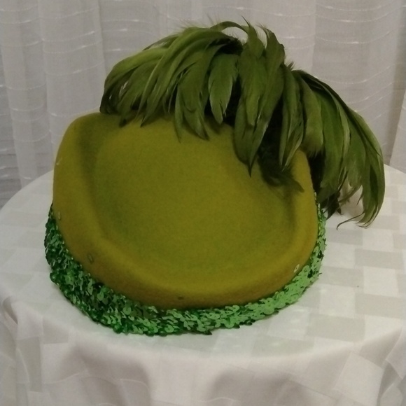 Vintage USA Stewardess Women Hat With plumes/Feathers Sequins - Picture 13 of 16